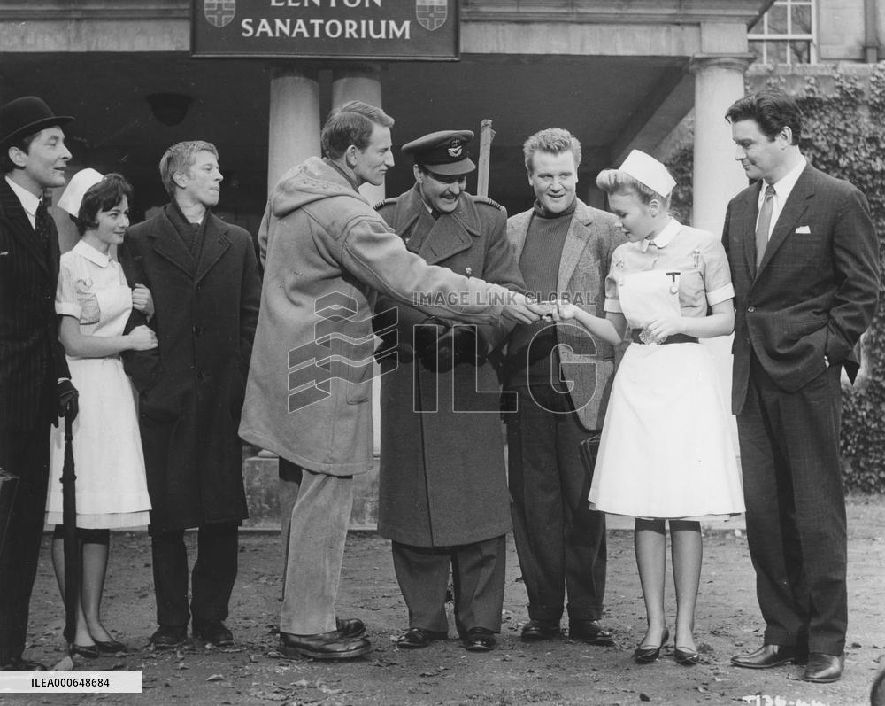 Twice Round the Daffodils (1962) Film