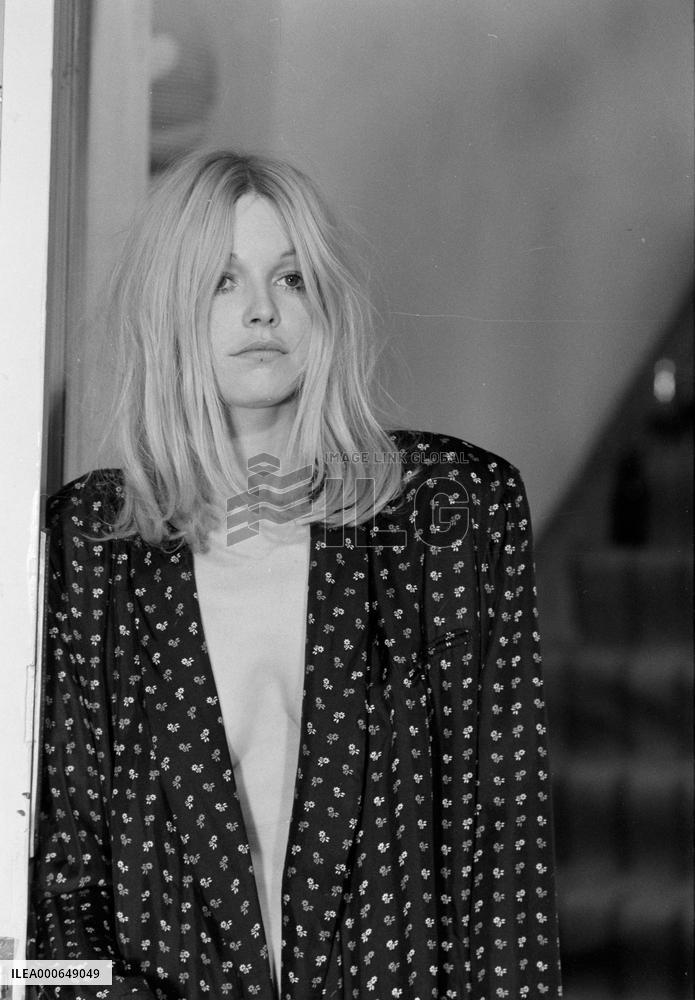 Straight on till Morning (1972) Film