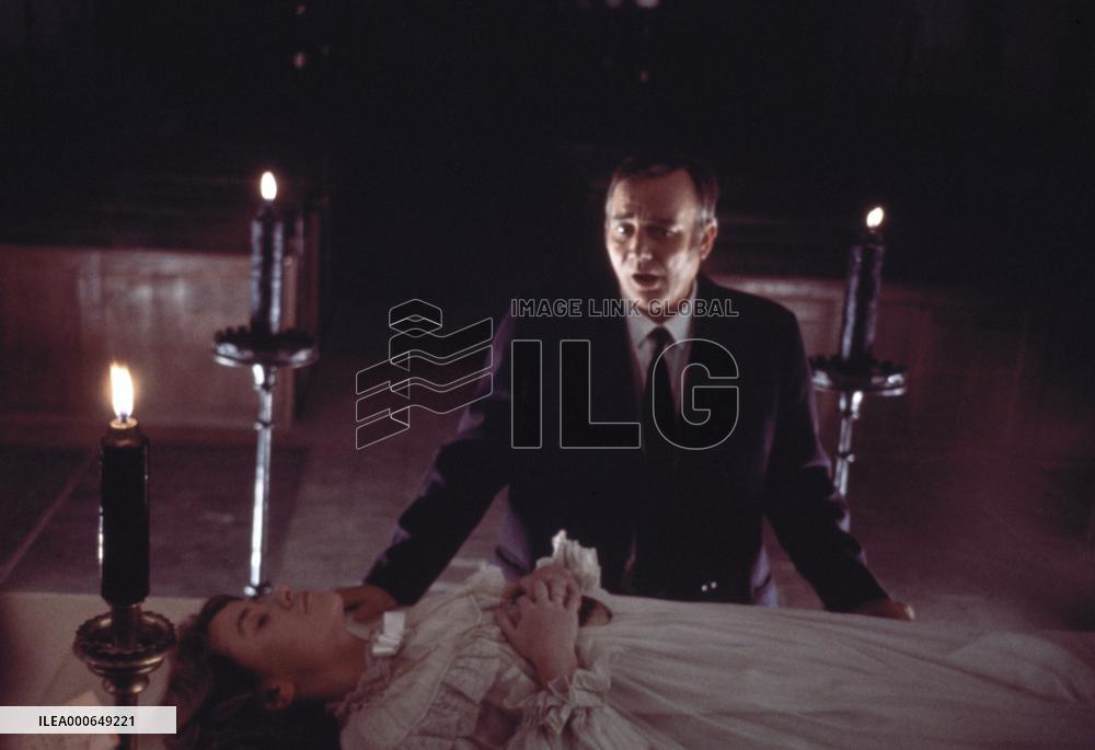 To the Devil a Daughter (1976) Film