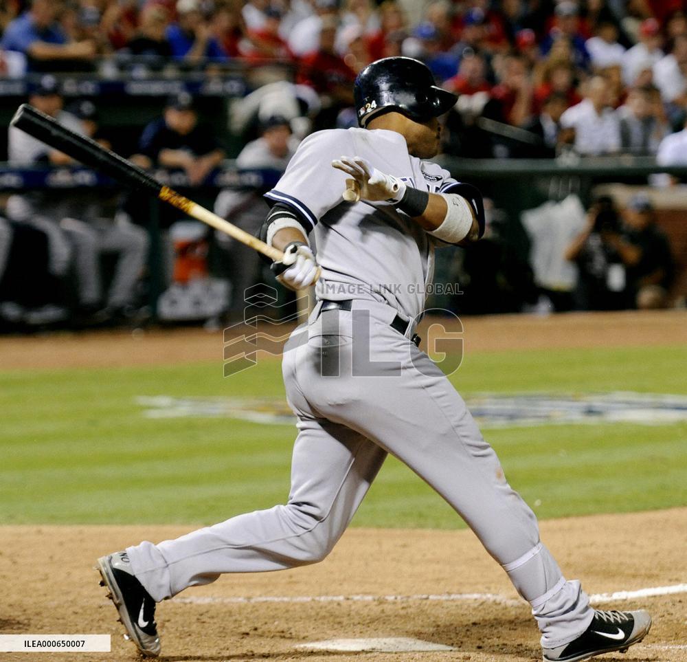 Yankees rally past Rangers