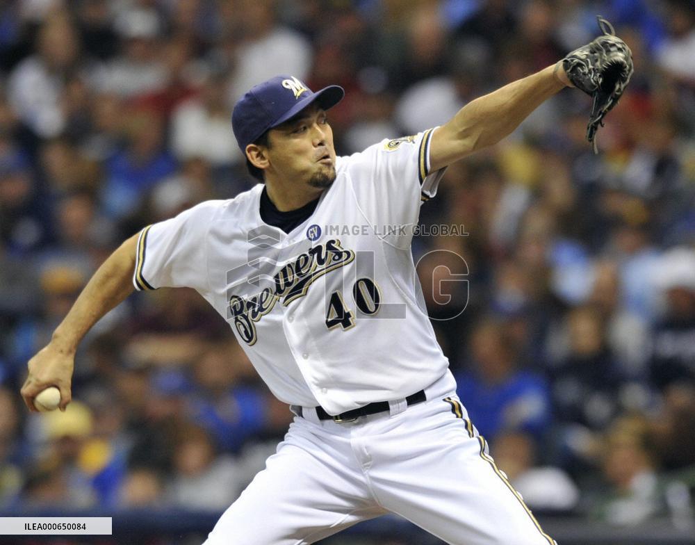 Brewers' Saito in loss vs Cards