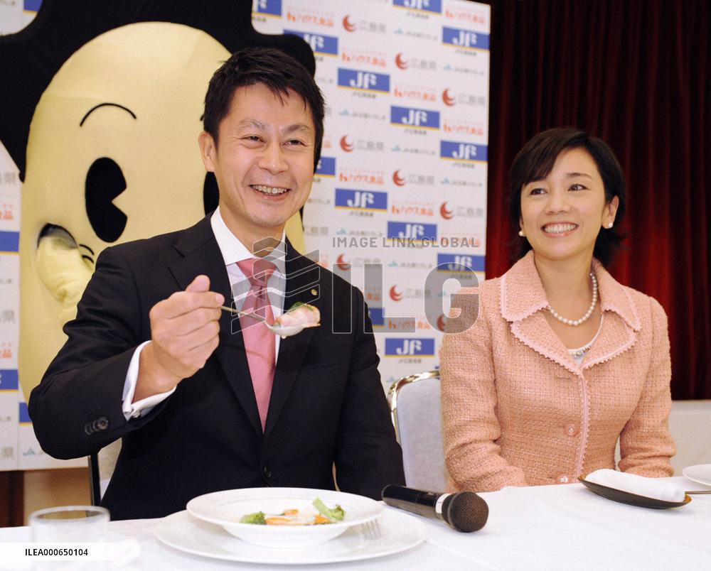 Actress Nishida promotes Hiroshima oysters