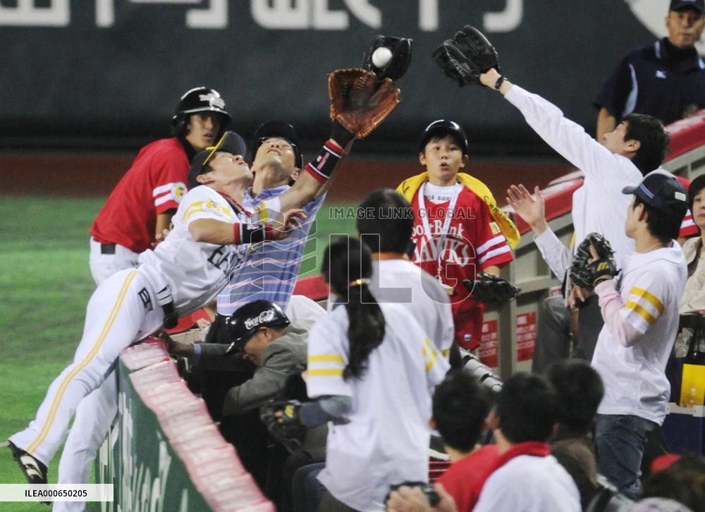 Lotte Marines clinch Japan Series berth