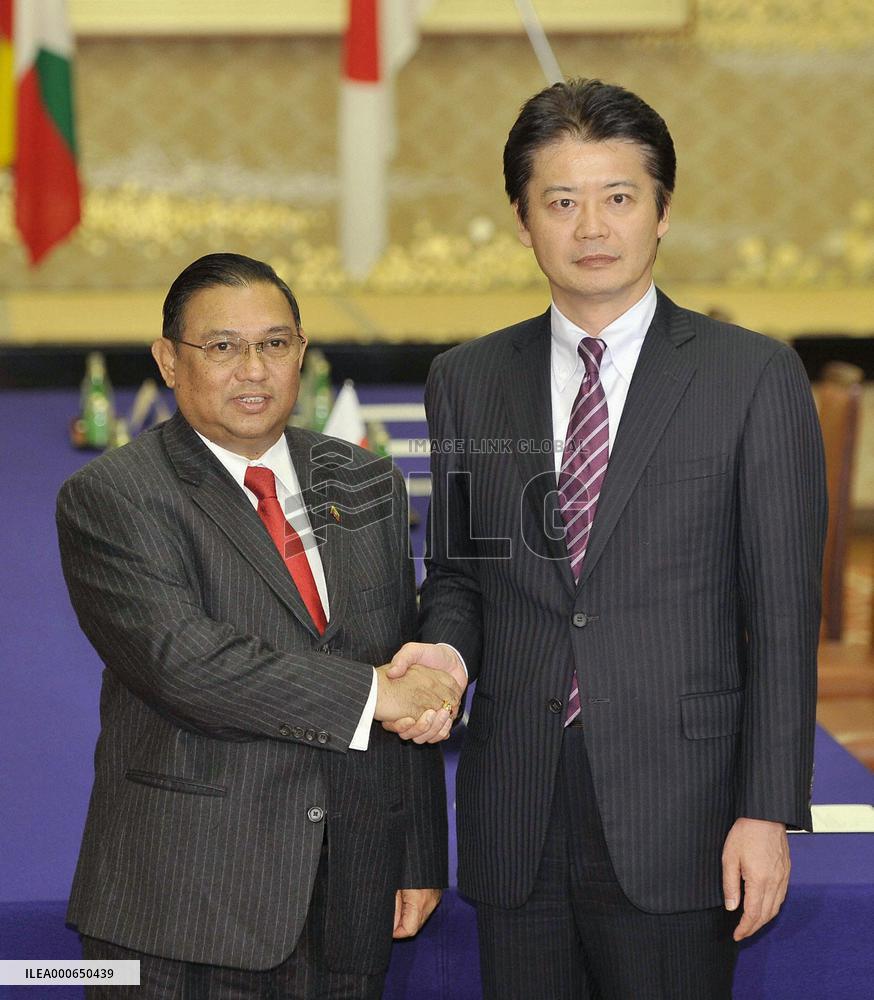 Japan, Myanmar foreign ministers meet in Tokyo