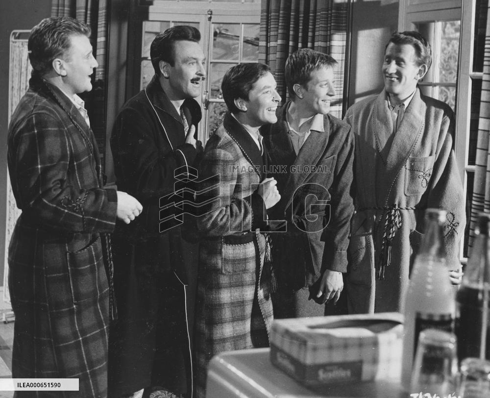 Twice Round the Daffodils (1962) Film