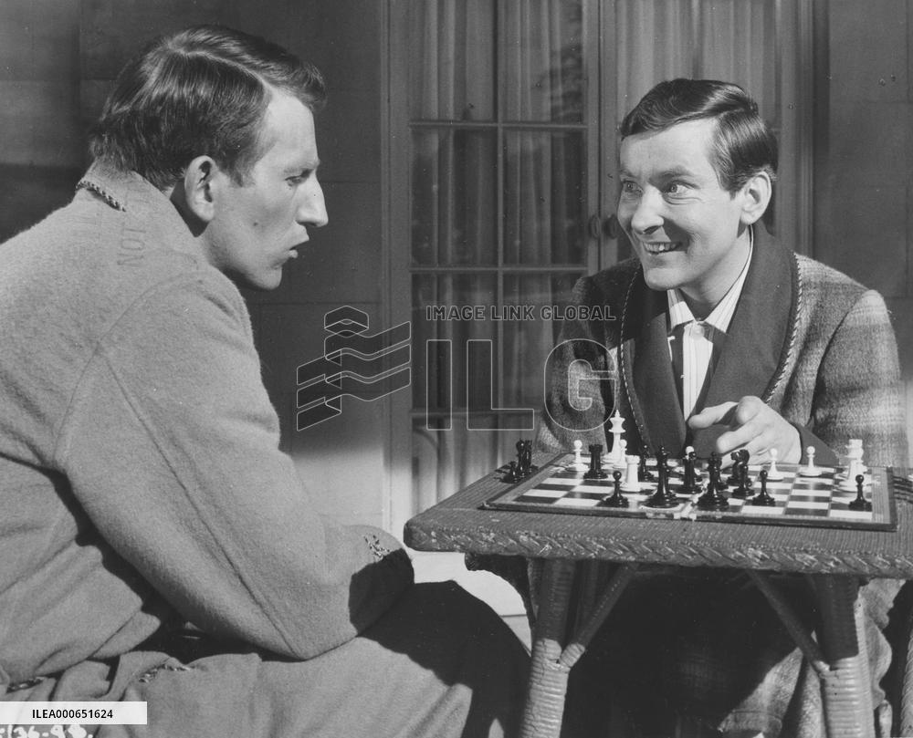 Twice Round the Daffodils (1962) Film