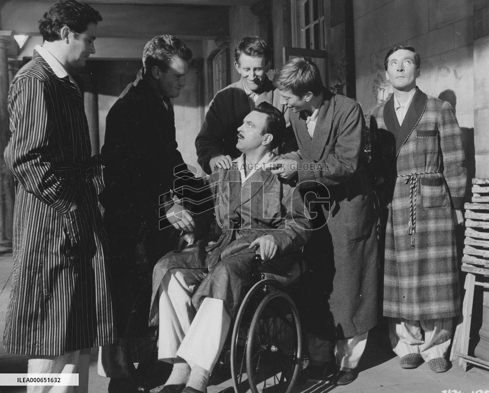 Twice Round the Daffodils (1962) Film