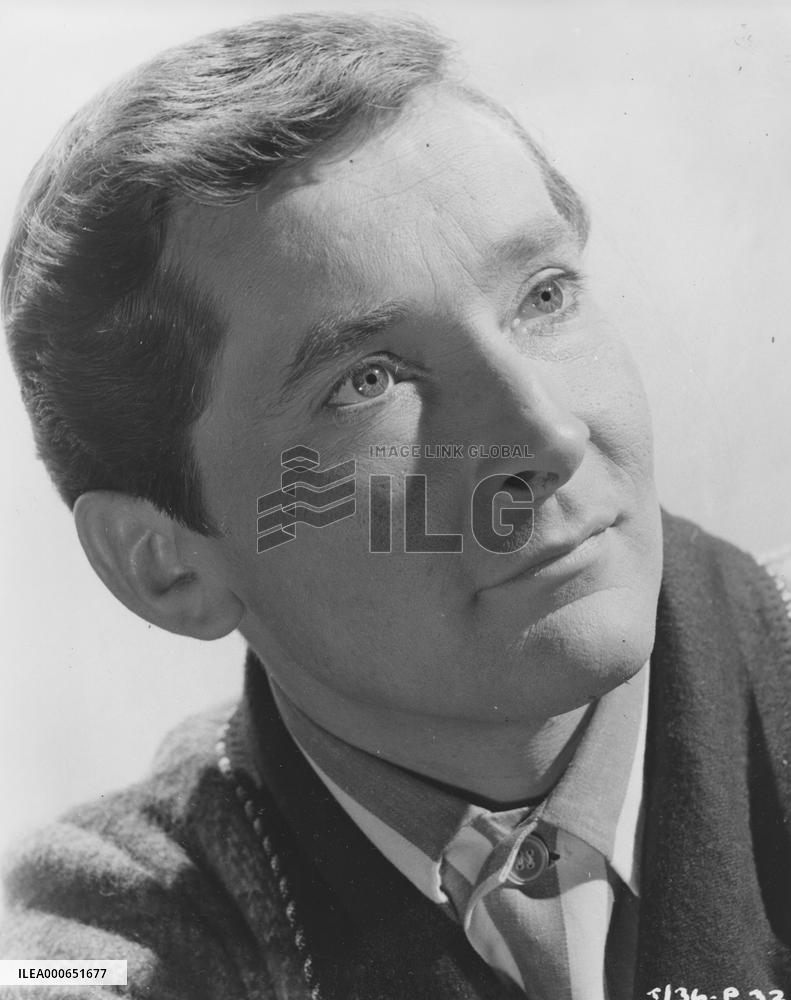 Twice Round the Daffodils (1962) Film