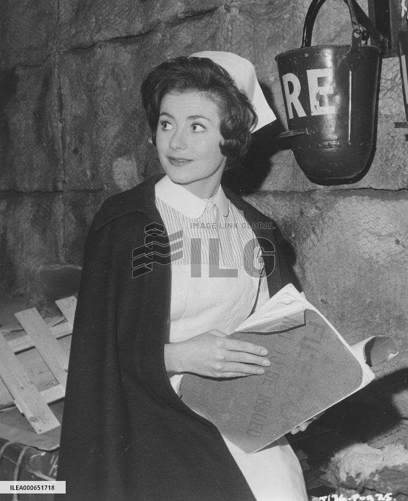 Twice Round the Daffodils (1962) Film