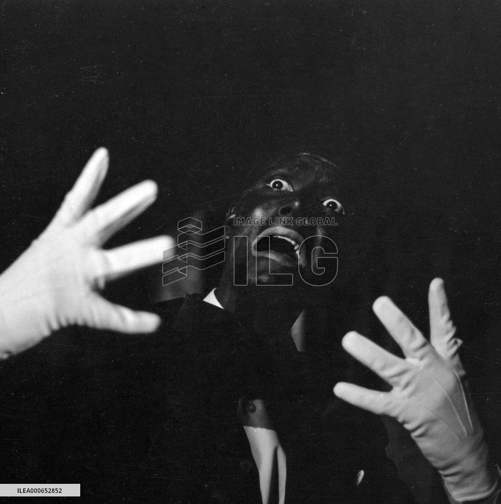 Wonderful Life (1964) (aka Swinger's Paradise) Film