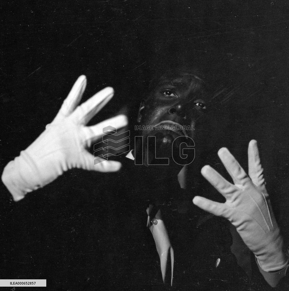 Wonderful Life (1964) (aka Swinger's Paradise) Film