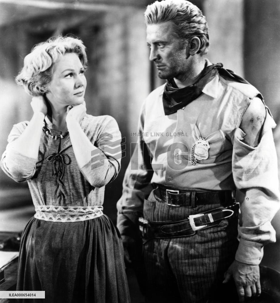 Along The Great Divide film (1951)