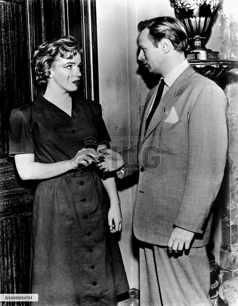 Don'T Bother To Knock film (1952)
