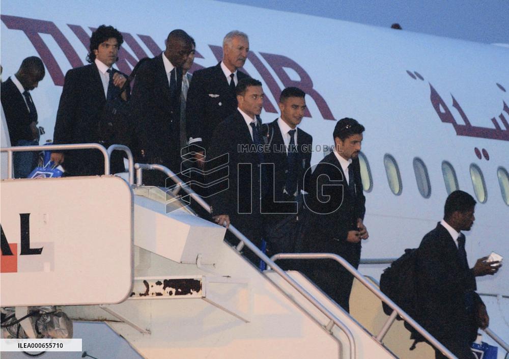 (1)Tunisia arrives in Oita for World Cup tune-up