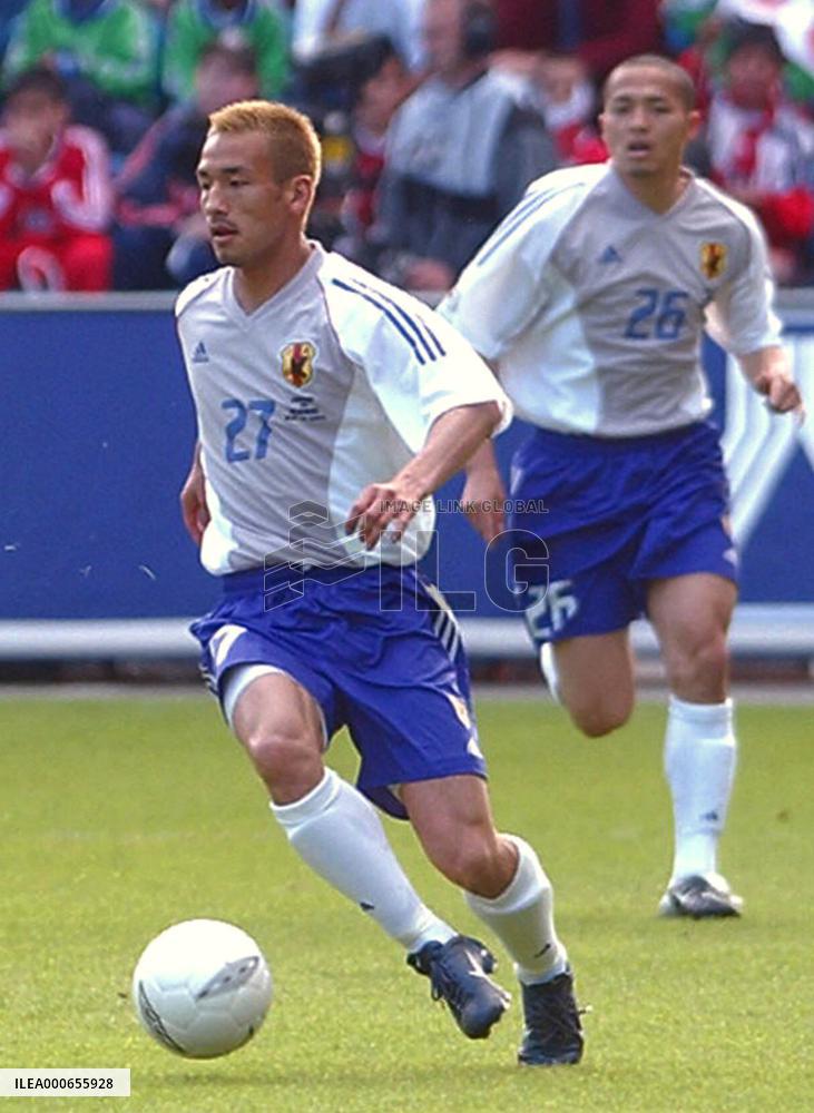 (2)Japan whipped 3-0 by Norway in friendly