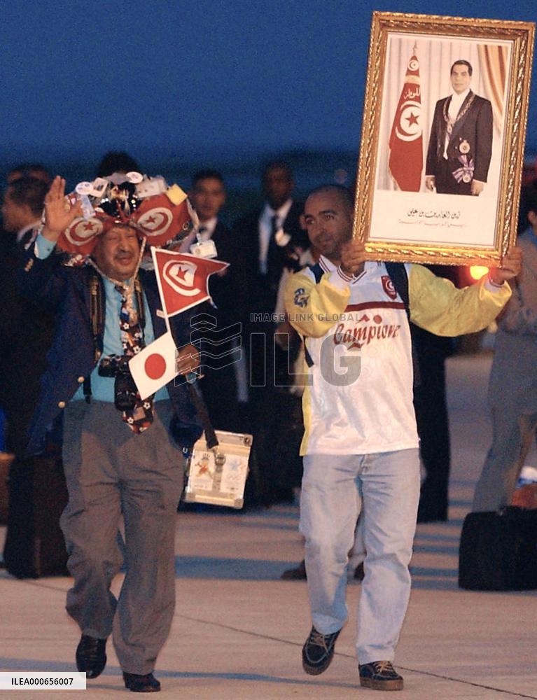 (2)Tunisia arrives in Oita for World Cup tune-up