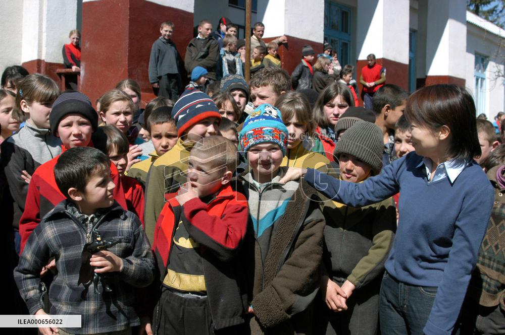 (2)Young girls fall victim to human traffic in Moldova