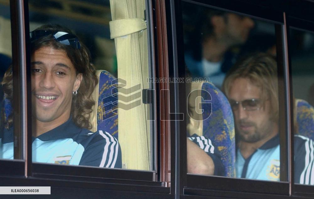 (3) Argentine squad arrives in Japan