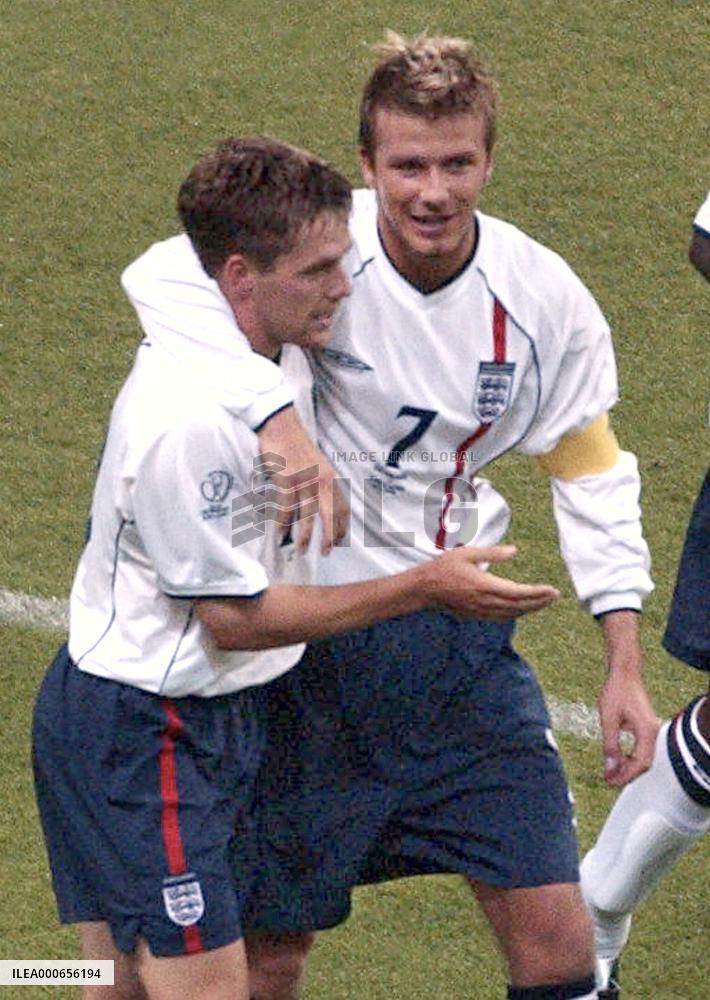 (4)Denmark vs England