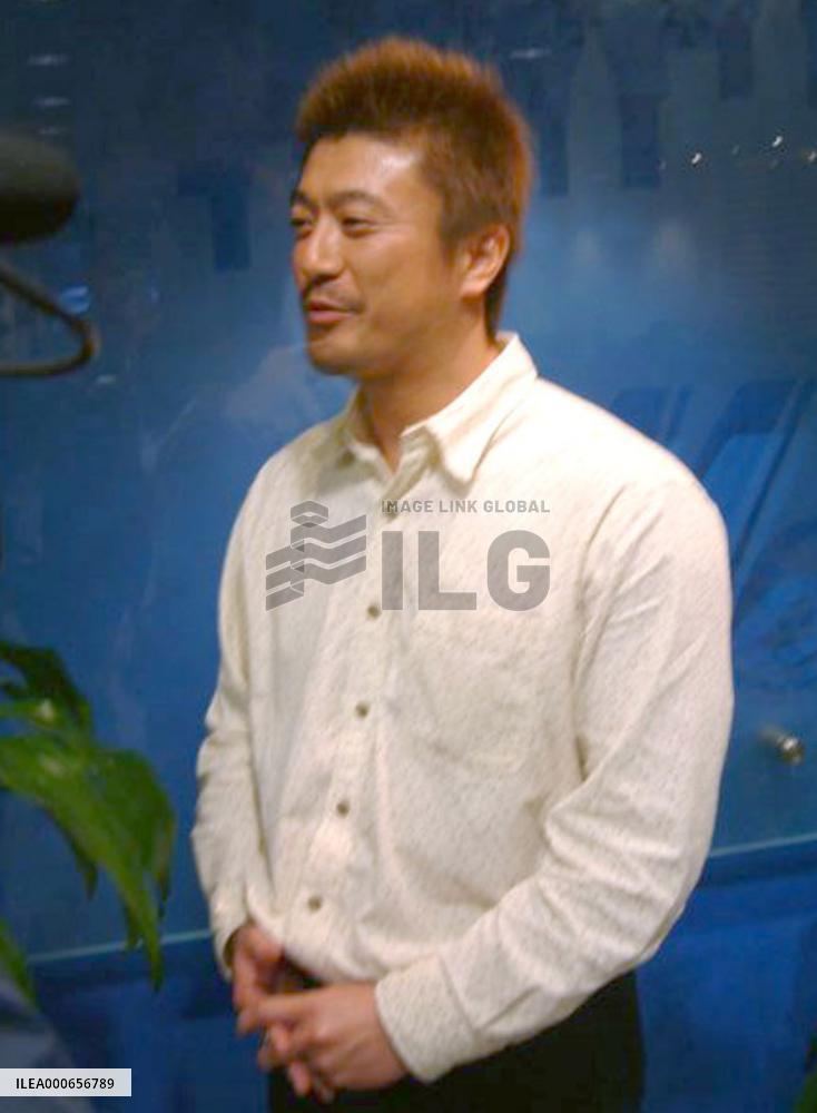 Mets sign right-hander Iriki to 1-year deal