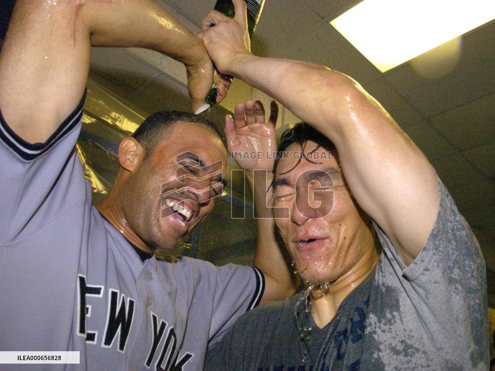 (4)Yankees edge Twins to reach AL Championship Series