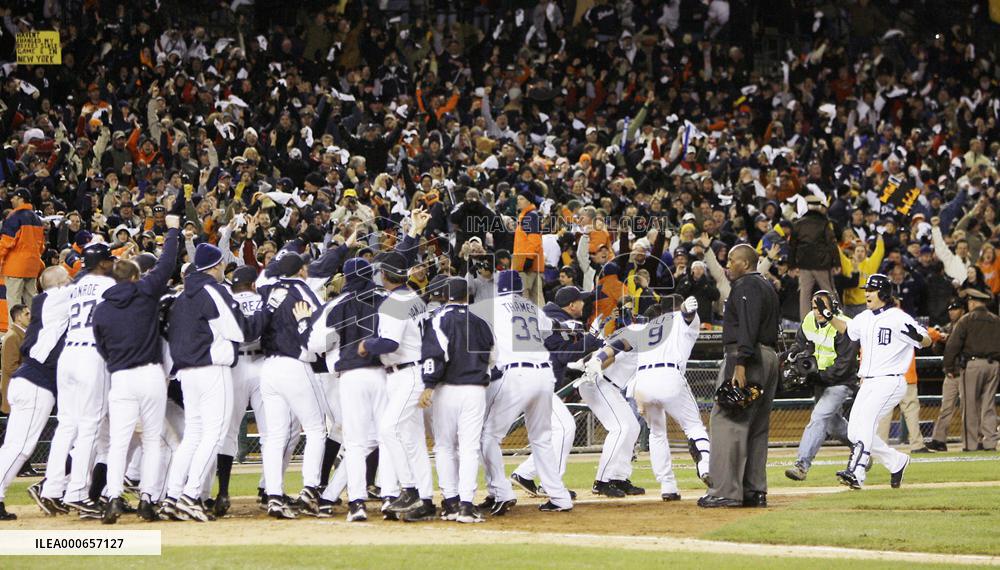 Detroit Tigers sweep Oakland A's in ALCS to move to World Series