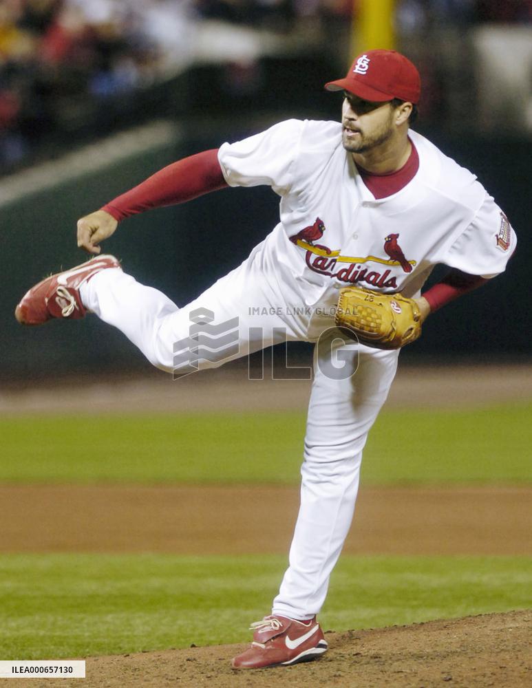 Cardinals win over Mets in Game 3 of NLCS