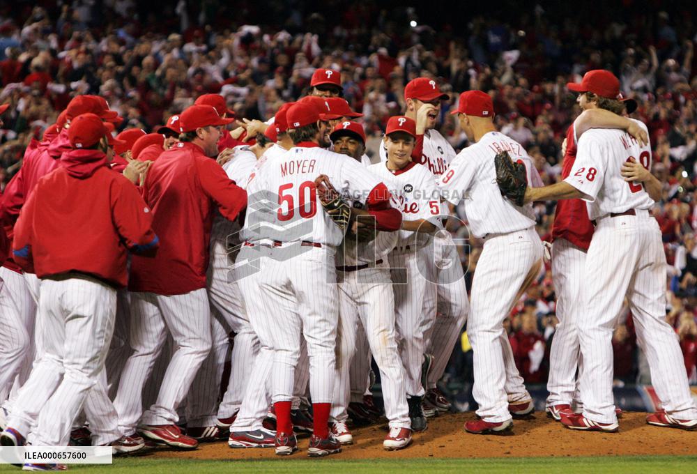 Philadelphia Phillies capture NL pennant