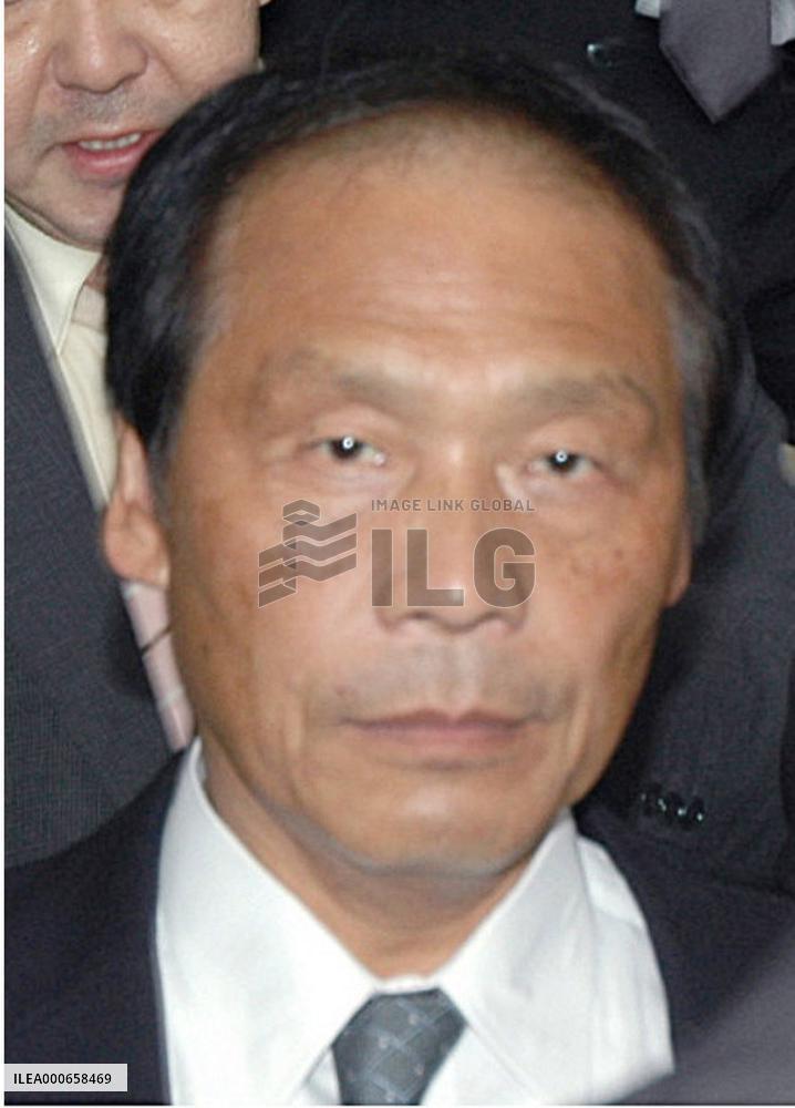 Wakayama gov't paymaster indicted over bid rigging