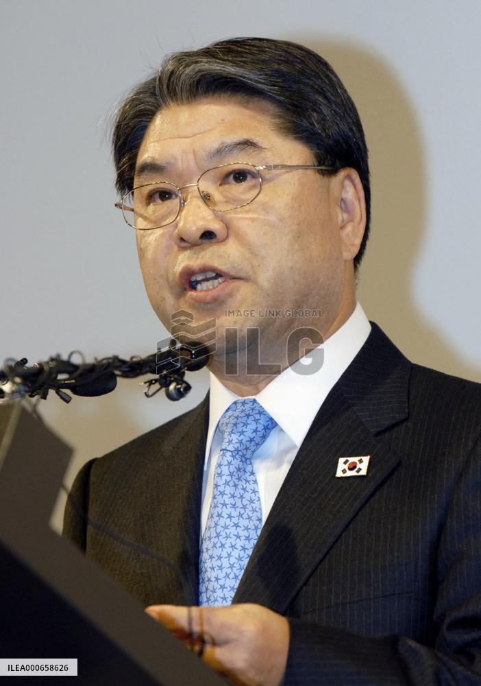 N., S. Korea prime ministers meet for 1st time in 15 years