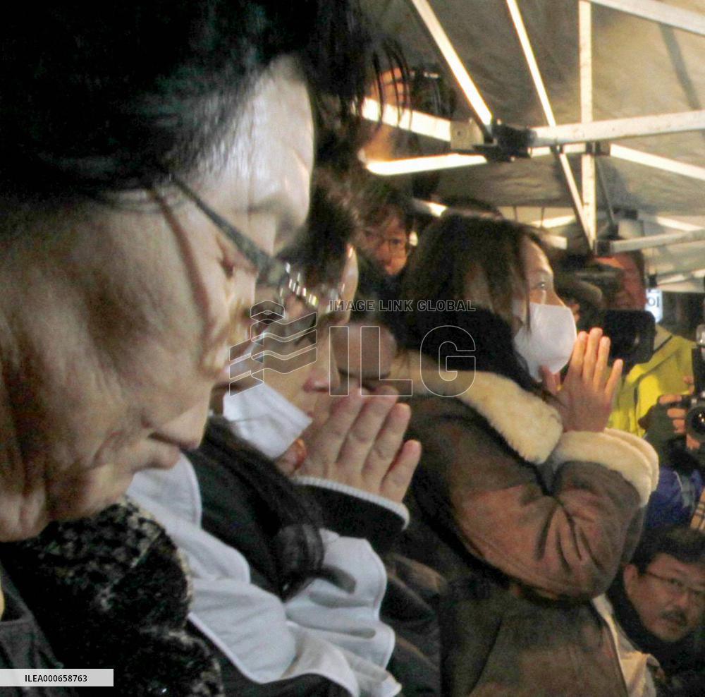 Officials say 7, not 8, Japanese died in Busan fire