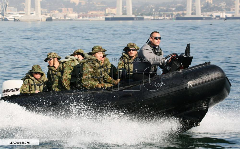 Japan, U.S. troops hold 1st joint exercise for island defense