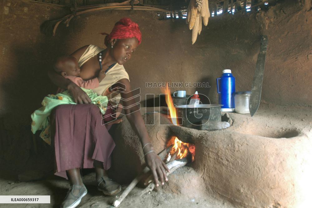 Cooking stove brings revolutionary change to Kenyan villages