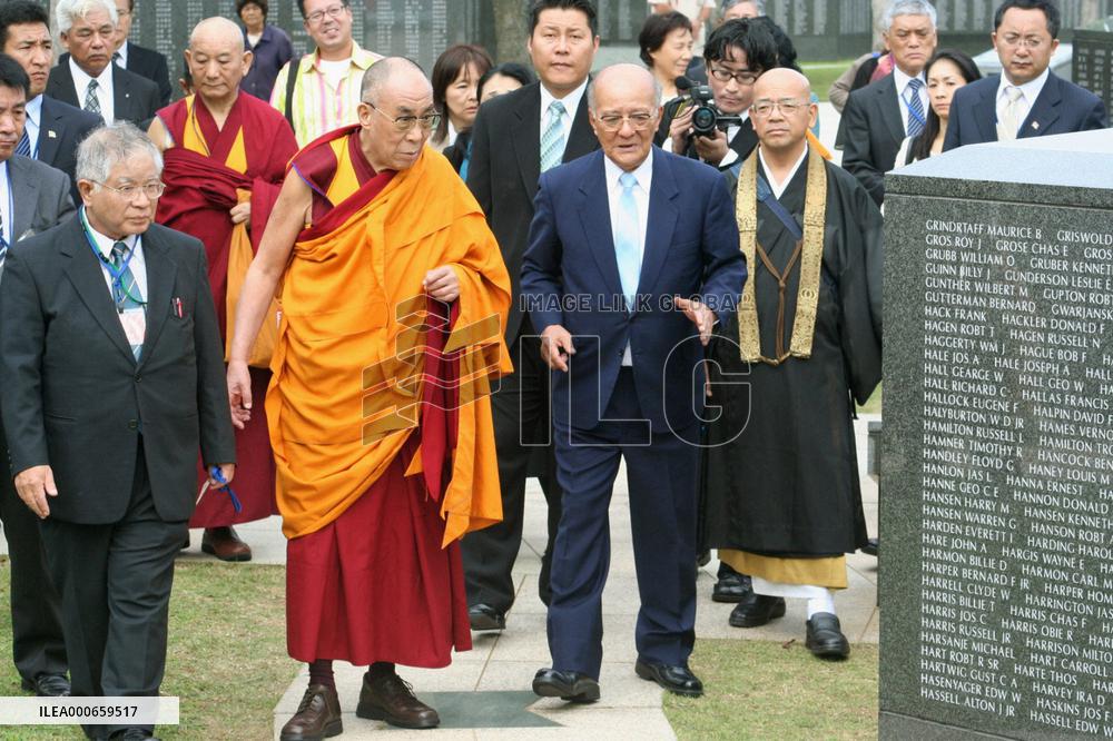 Dalai Lama attends memorial service for war dead in Okinawa