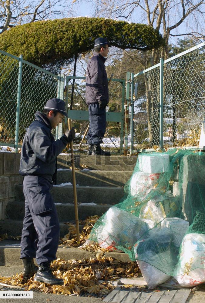 Man snatches newborn baby from Sendai hospital