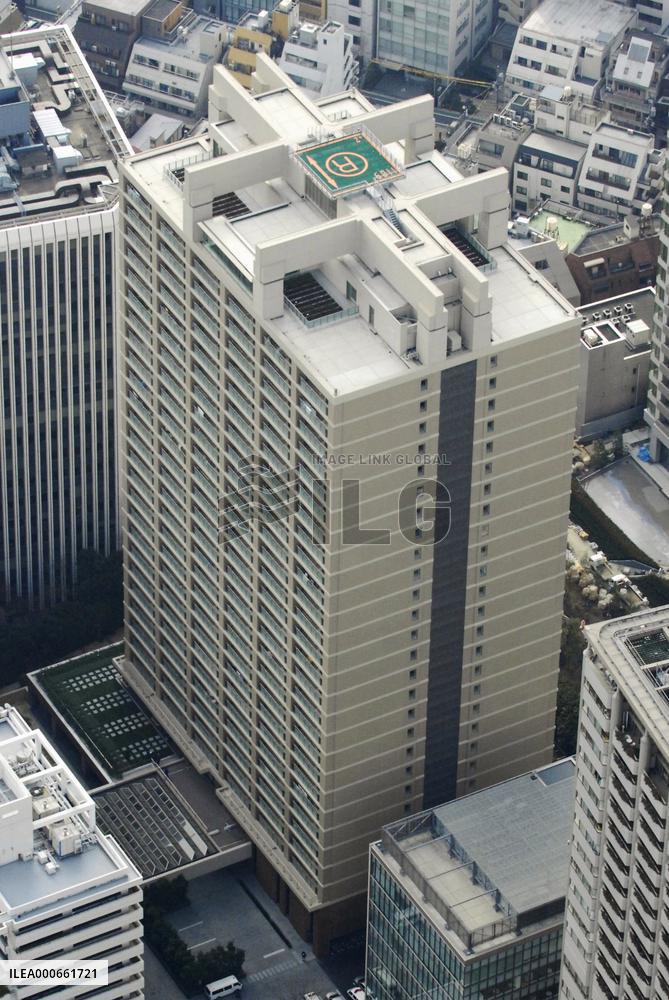 Lawmaker's son dies after falling from Diet dormitory