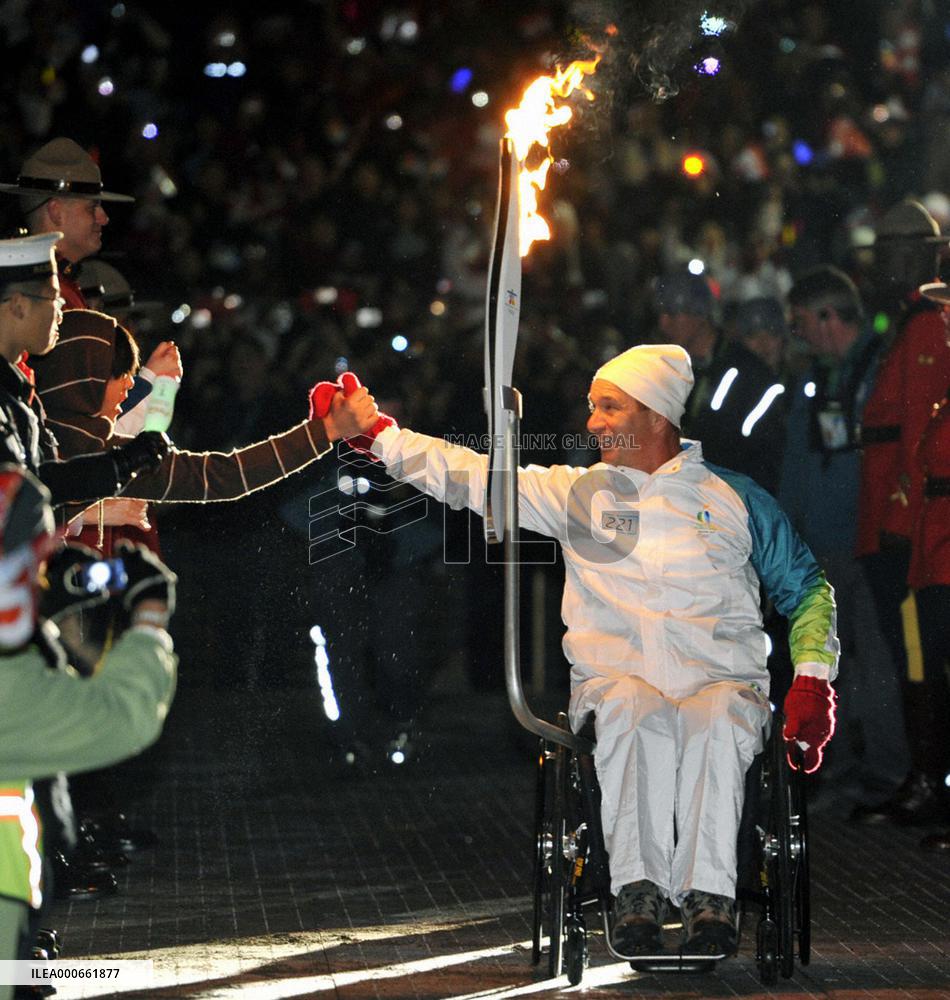 Olympic torch arrives in Richmond