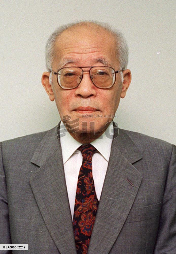 Ex-JNR chief Takagi dies at 86
