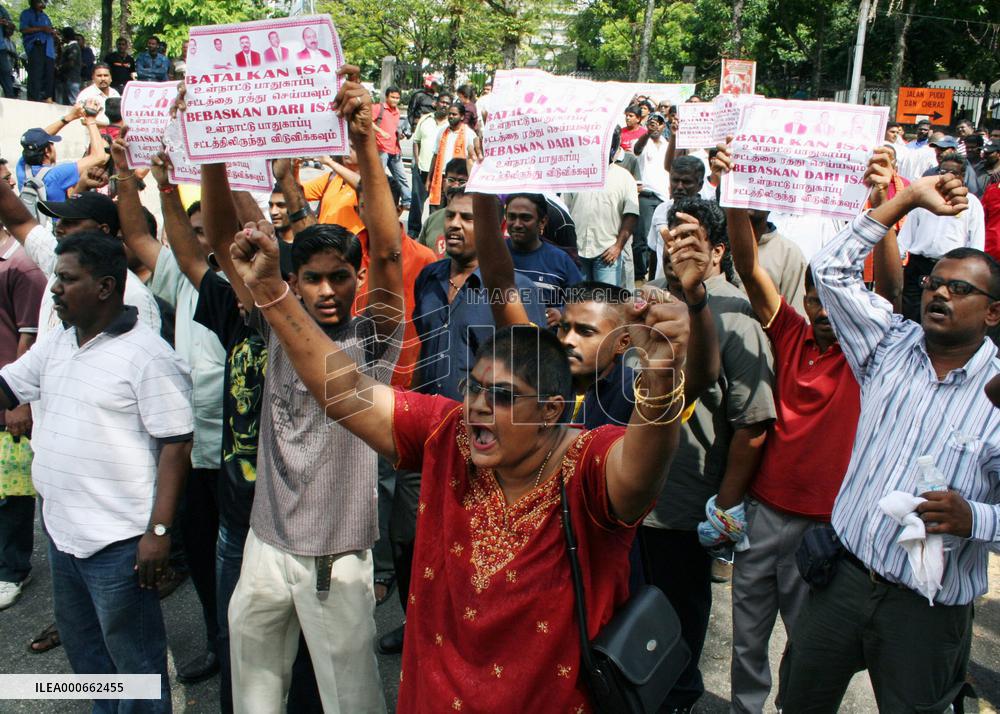 Malaysia's minority Indians rally for equality ahead of election