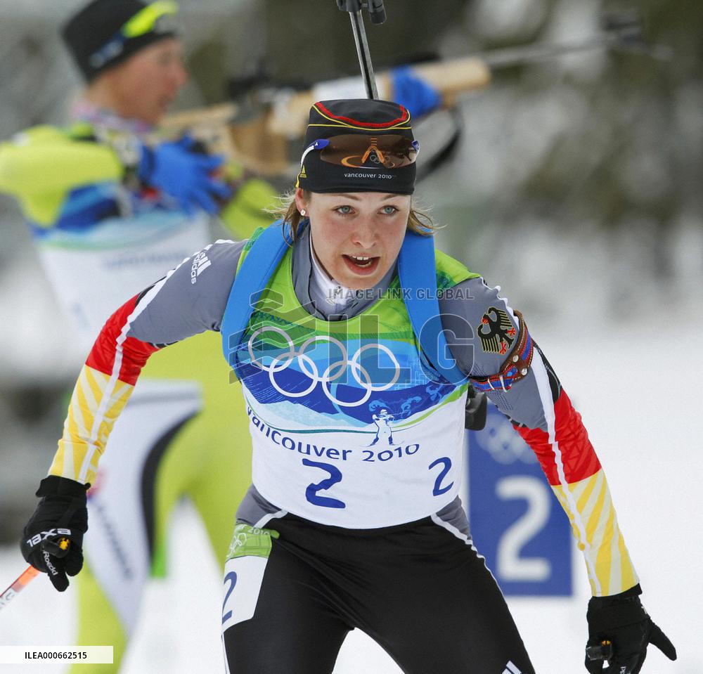 Germany's Neuner wins women's 10 km Pursuit in Biathlon event