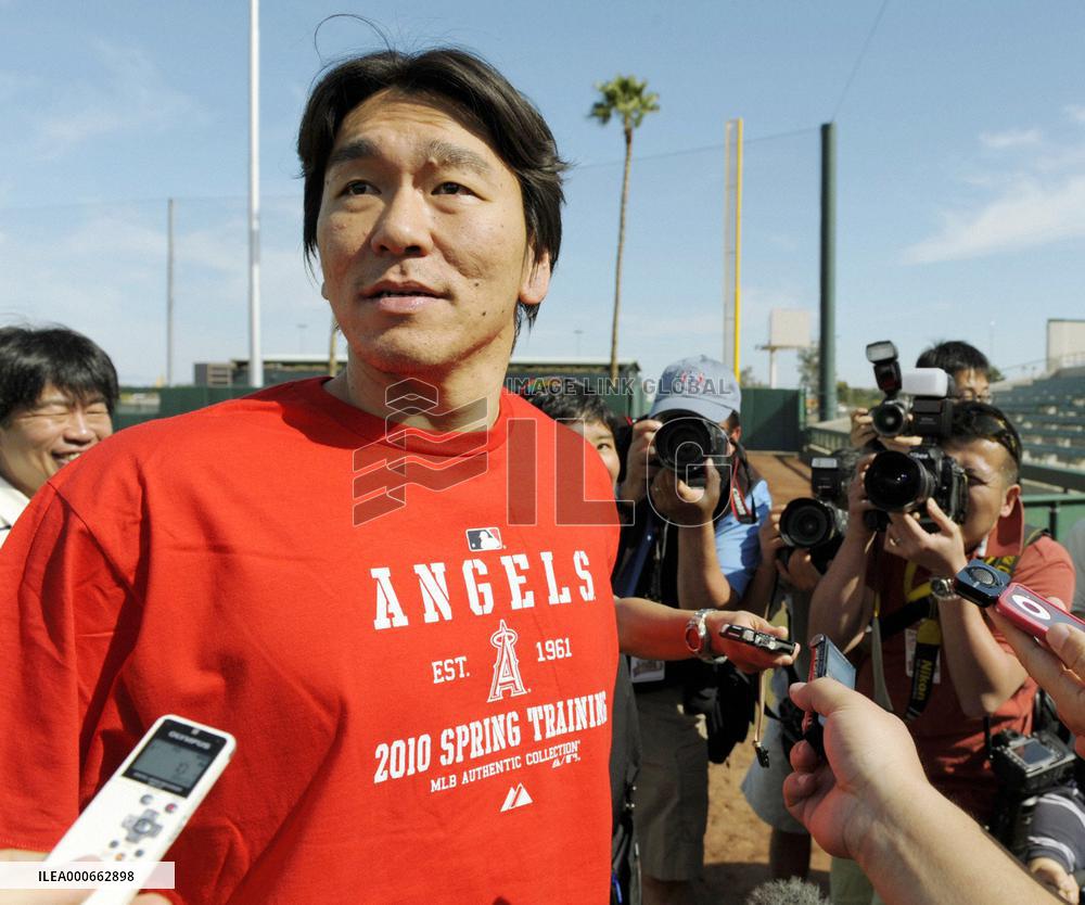 Angles' Matsui begins camp in Arizona