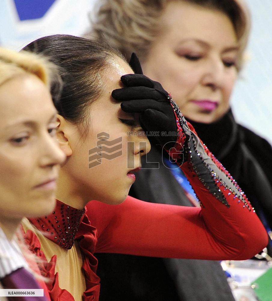 Asada wins women's figure skating silver