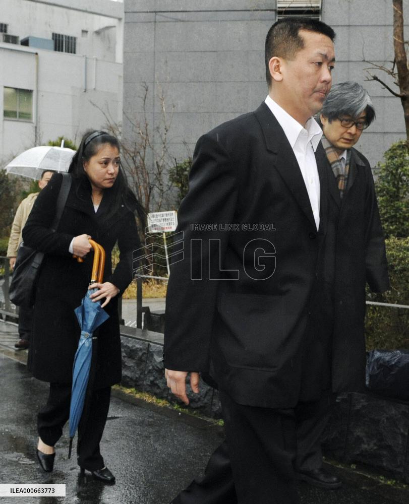 Filipino family told set departure date by March 9 or be deported