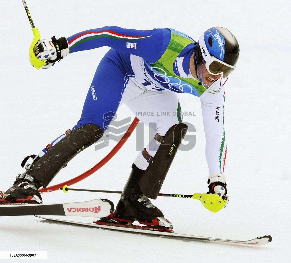 Italy's Razzoli wins gold in men's Alpine skiing slalom