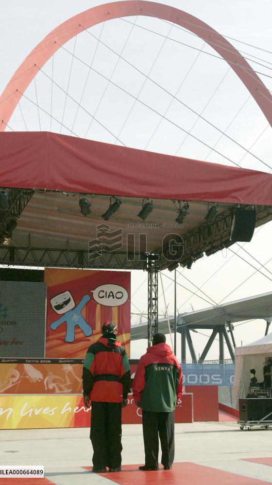 Kenya becomes first delegation in Olympic village of Turin