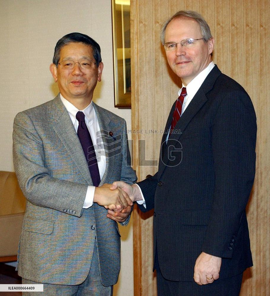 Machimura, Hill renew resolve to work with S. Korea on N. Korea