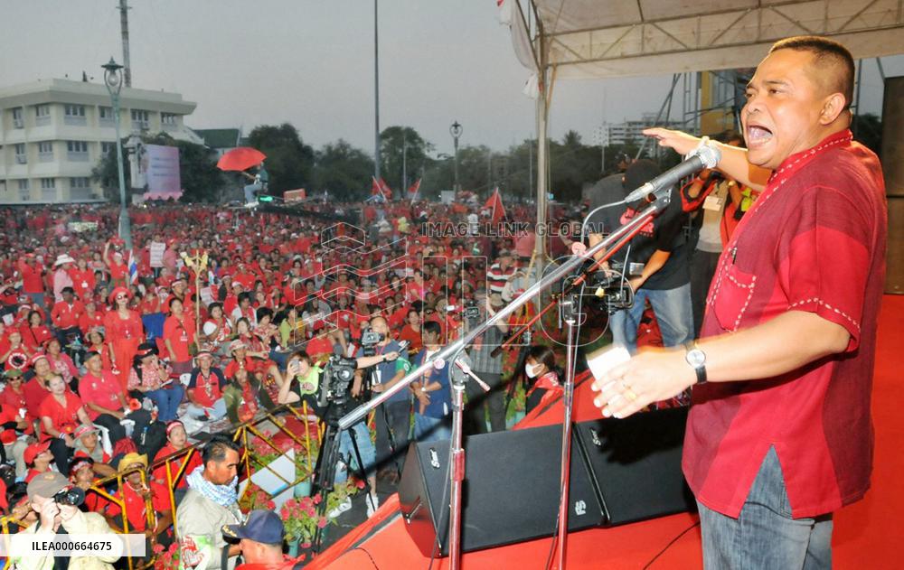 Pro-Thaksin rallies continue in Thailand