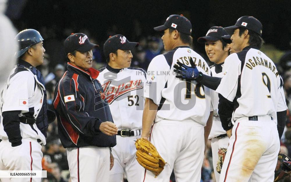 Japan beats U.S. 9-4 in WBC semifinal in Los Angeles