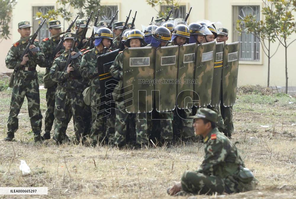 Riot police seen training in ethnic Tibetan area of China