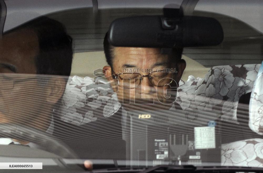 Ex-Miyazaki Gov. Ando given prison sentence for bribery